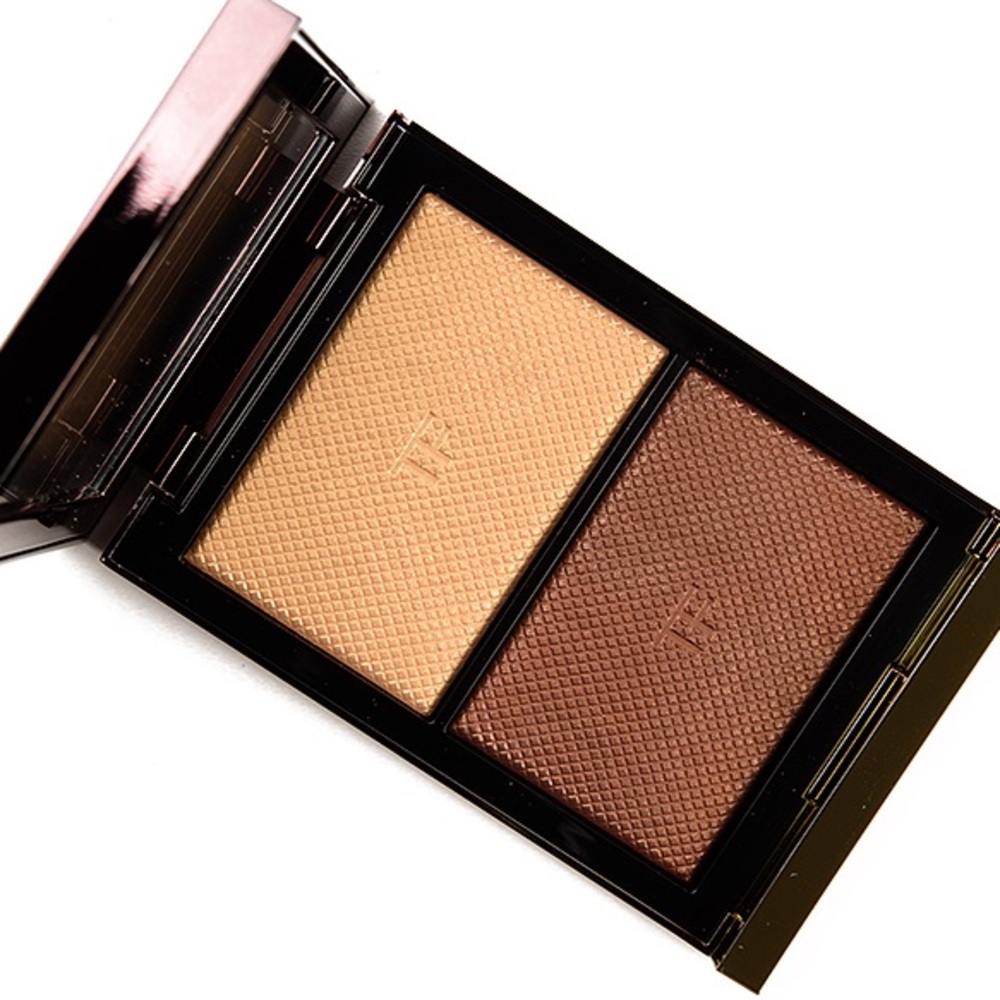 🎉LAST ONE🎉Tom Ford SKIN ILLUMINATING POWDER DUO - Picture 2 of 8